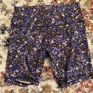 lululemon athletica Black & Purple Floral High-Rise Bike Shorts
